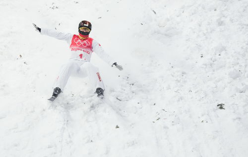 自由滑雪技巧赛直播回放,自由式滑雪直播