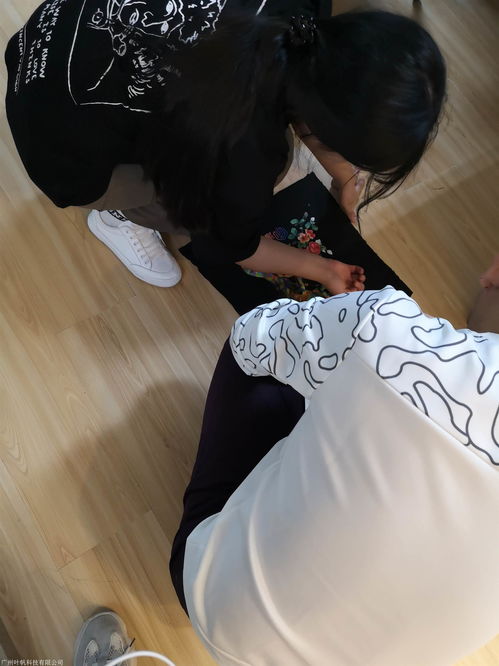 服装直播调色技巧,直播间衣服有色差怎么调