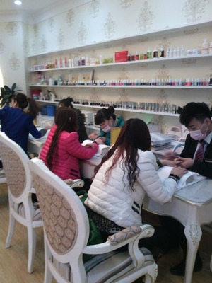 美甲店经营技巧直播,美甲直播技术流程