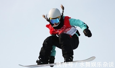 女子滑雪技巧决赛视频直播,女子滑雪运动员