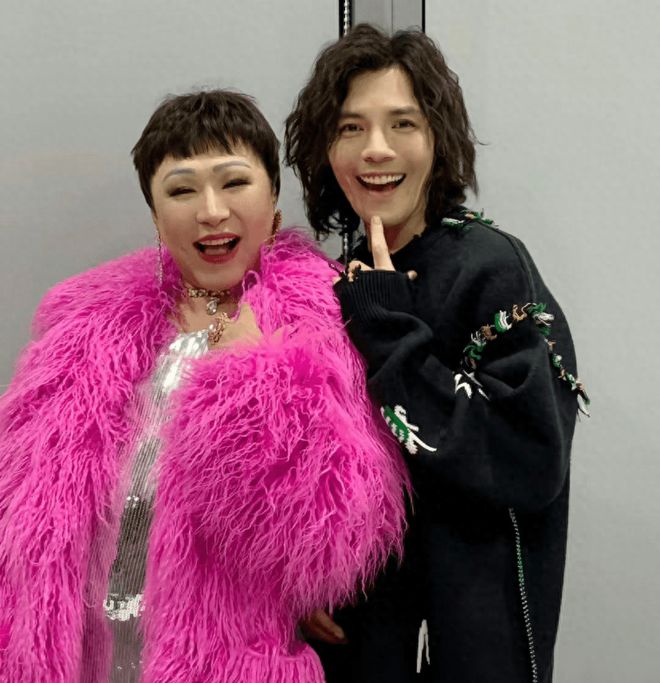 直播买衣服技巧与话术小说,直播买衣服的技巧