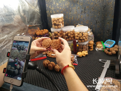 卖核桃直播技巧,卖核桃直播技巧和方法