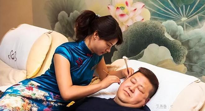 采耳技巧直播,采耳直播设备叫什么