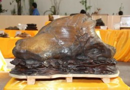 奇石直播间的秘密，吸引观众的直播技巧