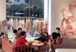 女装直播间选品技巧,直播女装技巧和话术