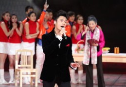 揭秘央视春晚直播背后的秘密，直播技巧与幕后故事 2012年春晚直播回顾
