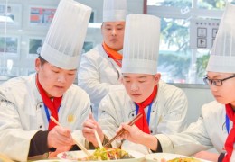 餐饮厨师短视频拍摄教学及工作总结，提升技艺，展现厨艺魅力