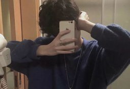 男生露脸直播技巧图片,男生露脸头像图 戴帽子