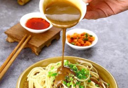 做油条技巧直播,专业做油条视频