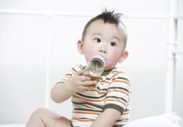 如何巧妙发布孩子照片，轻松吸引热门关注