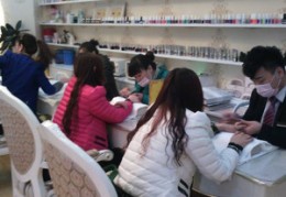 美甲店经营技巧直播,美甲直播技术流程