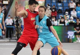 篮球直播技巧女生跳绳,女生篮球绕杆视频