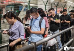 排队式直播技巧详解，如何有效排队吸引观众？